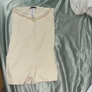 Selling this Zara romper, cream ish white color, never worn.